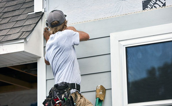 HGTV Good Bones site install in Indianapolis, IN. ASCEND composite siding., Show hosted by Mina